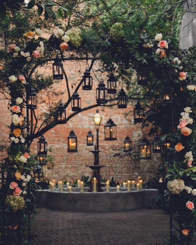 Florists In New Orleans Wedding Packages Clic New Orleans Tails Wedding Florist Archway