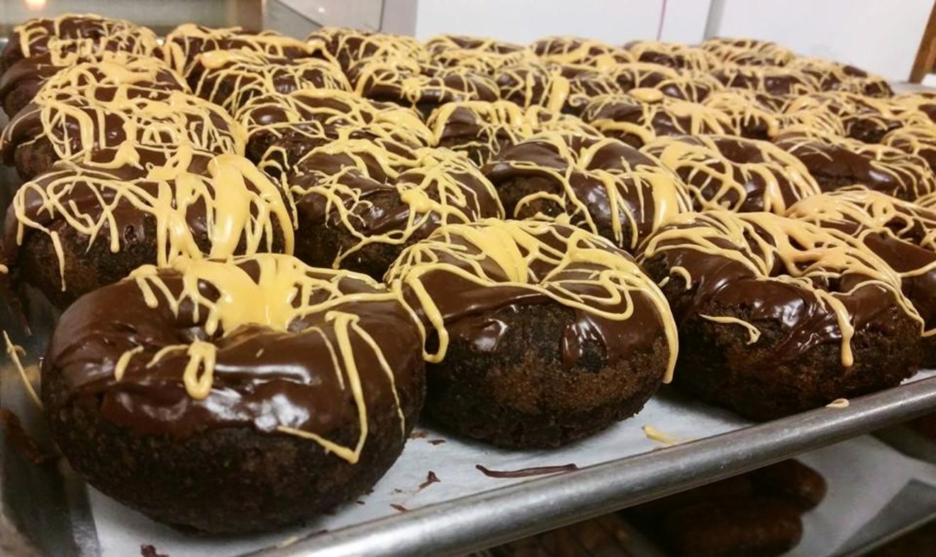 Sandy's Donuts