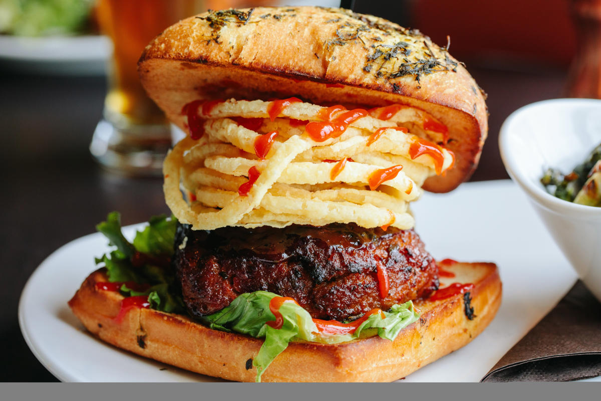 110 Grill Albany, Coming Soon to Crossgates Mall