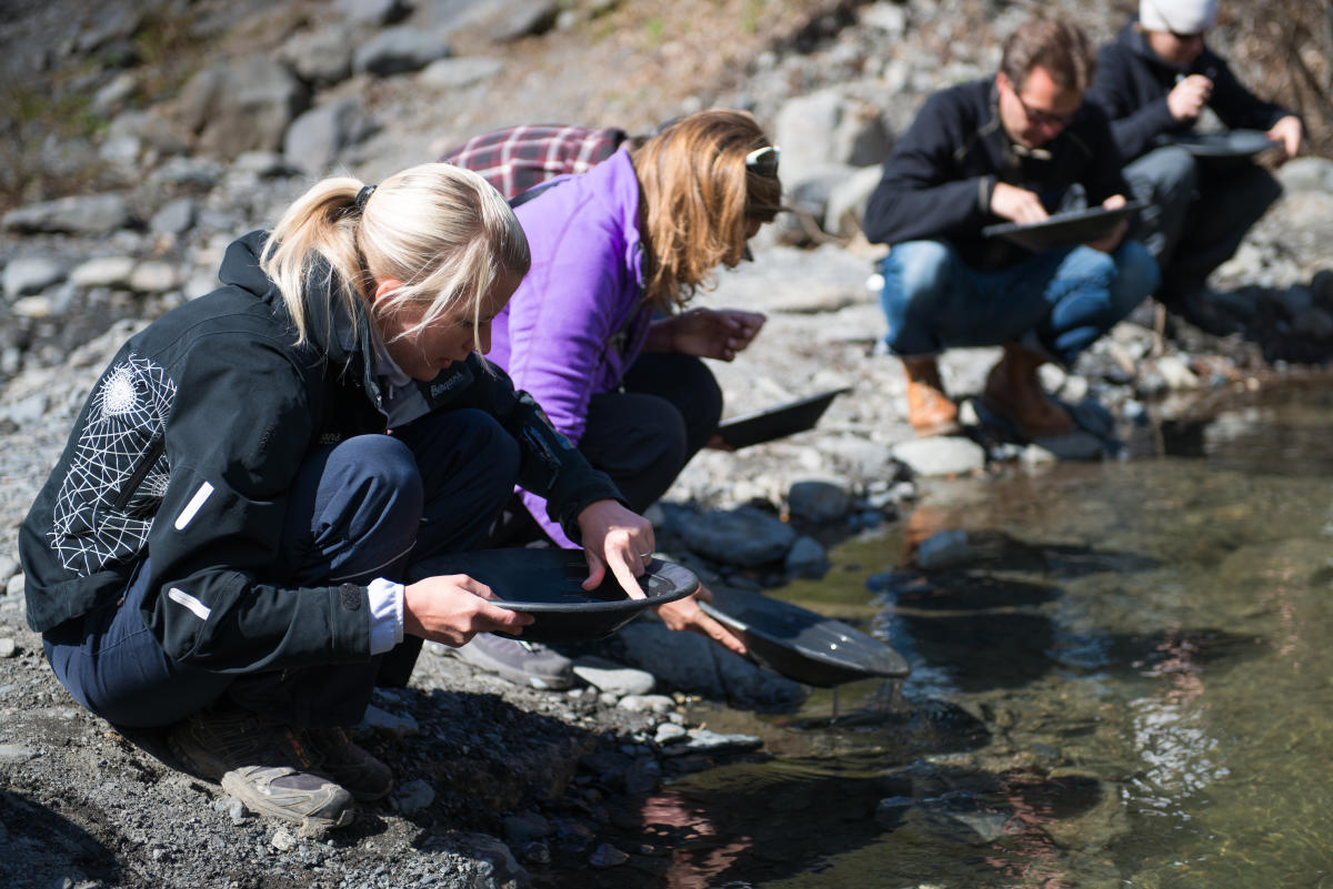 Gold Panning & Mining | Visit Anchorage