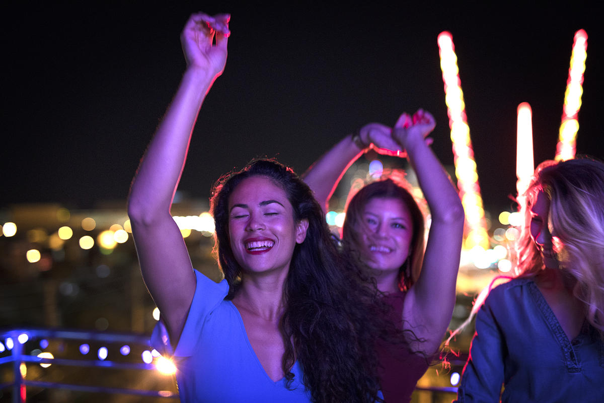 6 Places To Dance The Night Away In Daytona Beach Fl