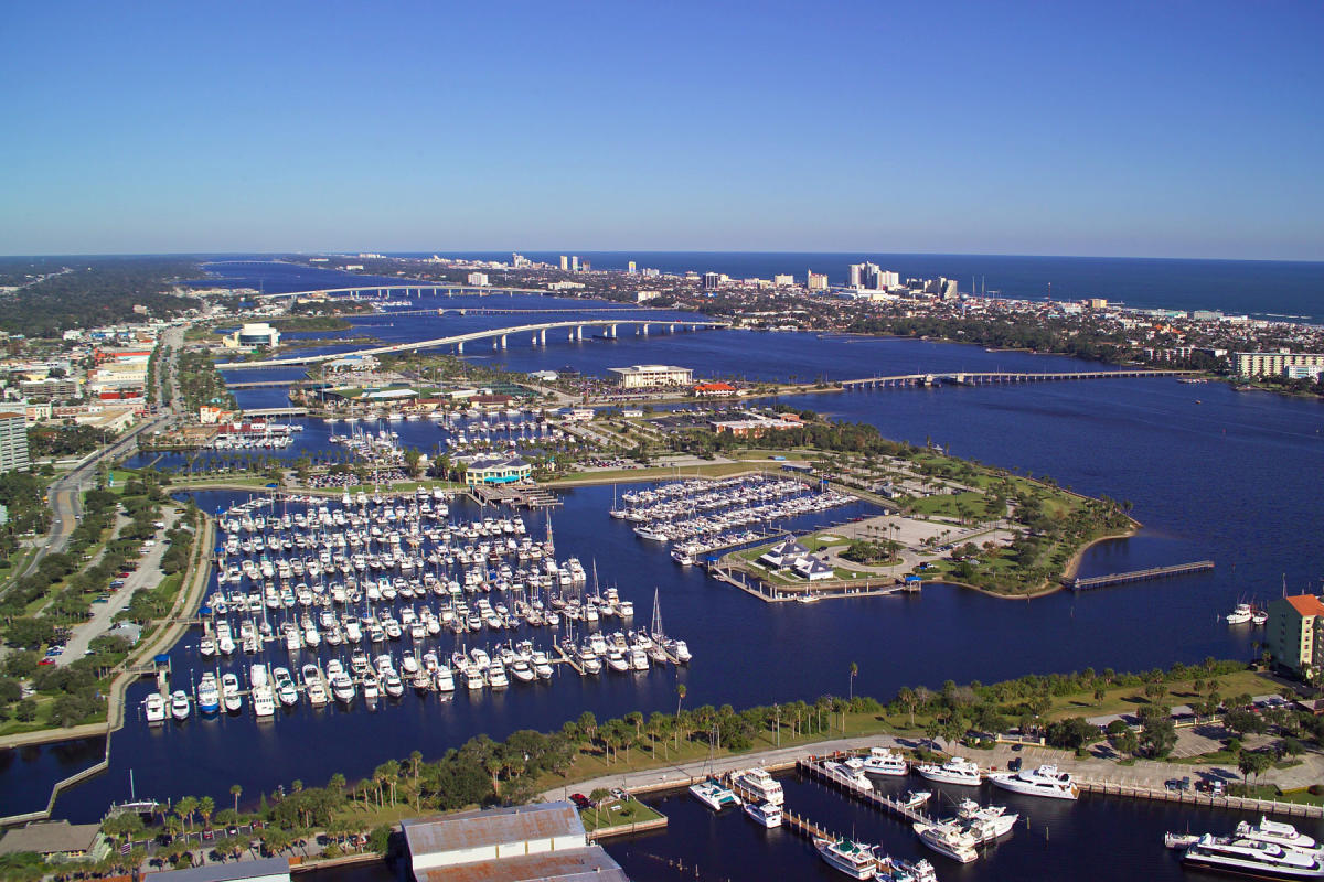 5 Riverfront Daytona Beach Restaurants to Visit | Bar & Grills