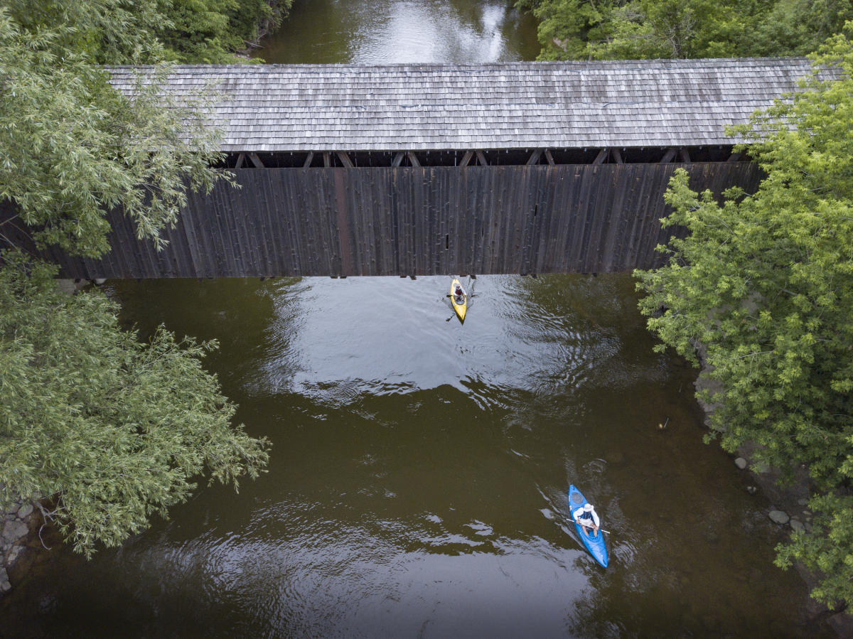Rivers & Lakes In and Near Grand Rapids Parks & Fishing
