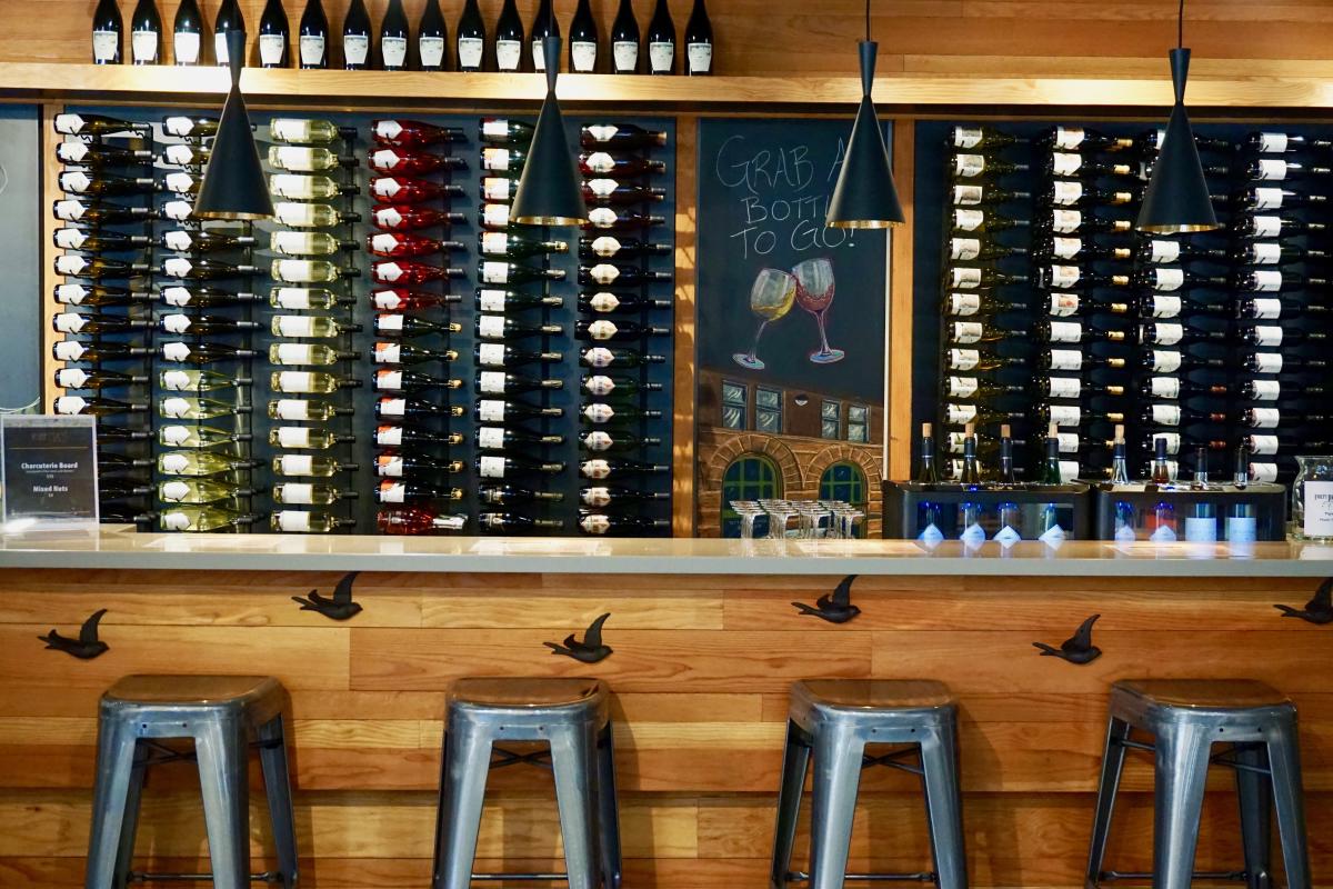 Top Grand Rapids Wine Bars Local Loved Wine Bars