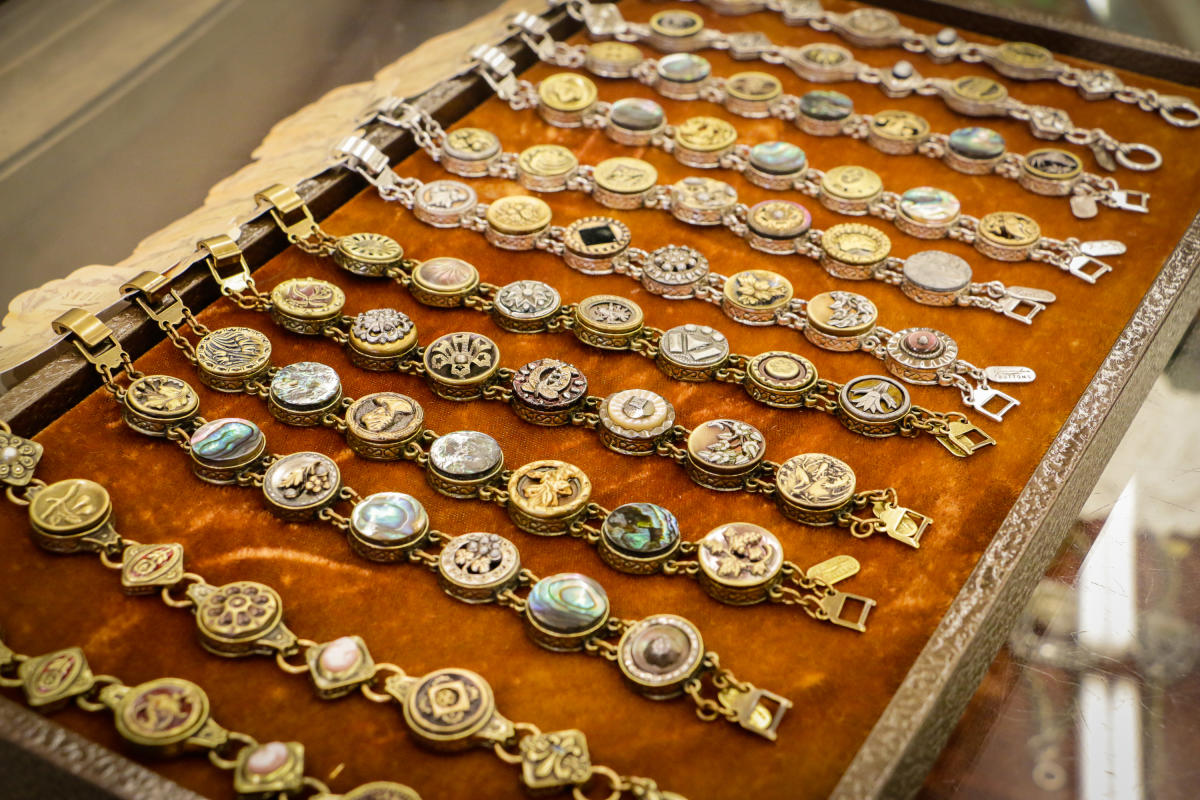 Louisiana and New Orleans Jewelry