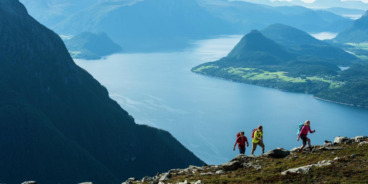 hiking trip norway