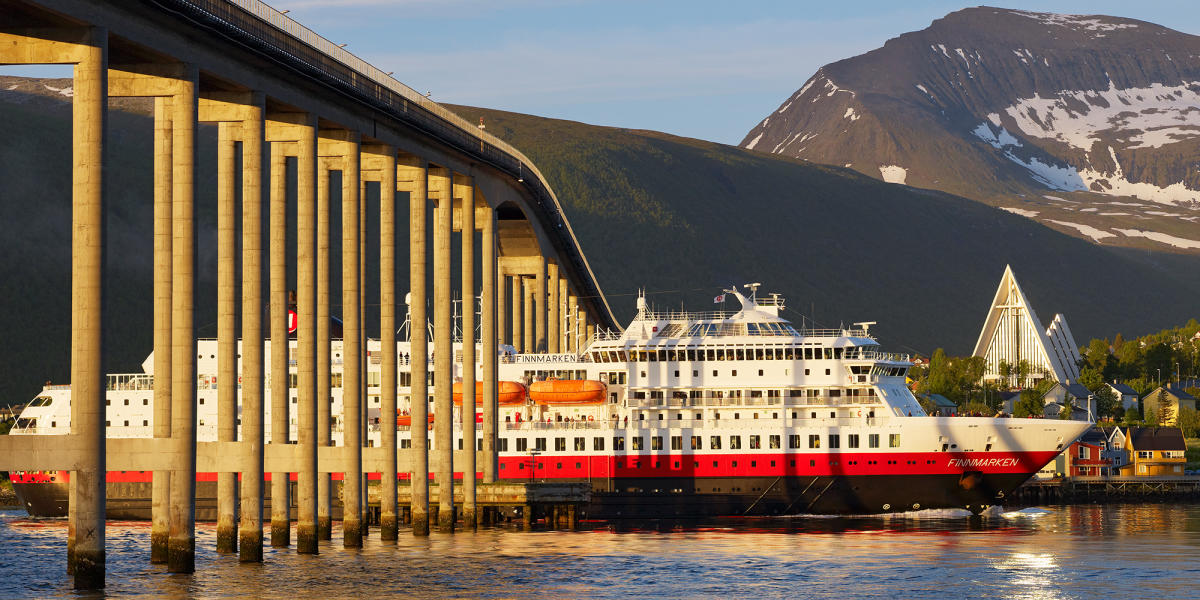 Getting Around By Boat Ferries Passenger Boats And Express Boats In Norway