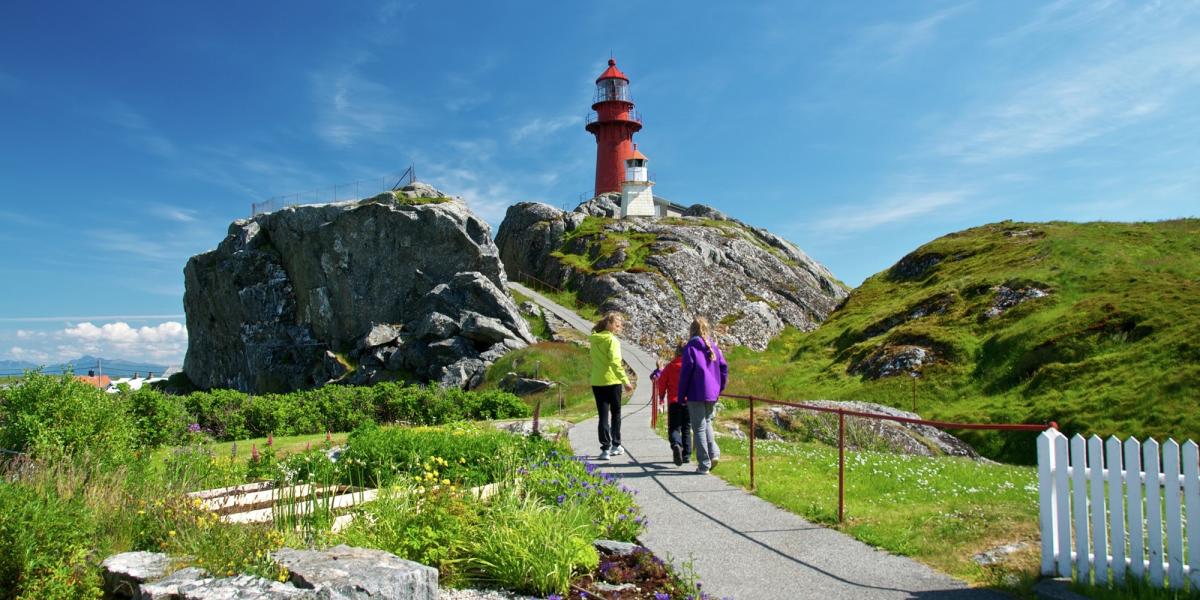 Lighthouses in Norway | Rent a lighthouse, lighthouse holiday