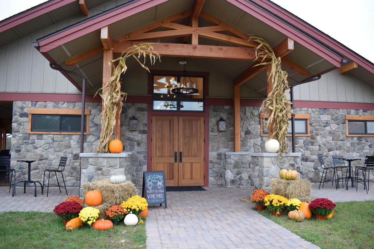 Wineries & Breweries in the Poconos Local Vineyards