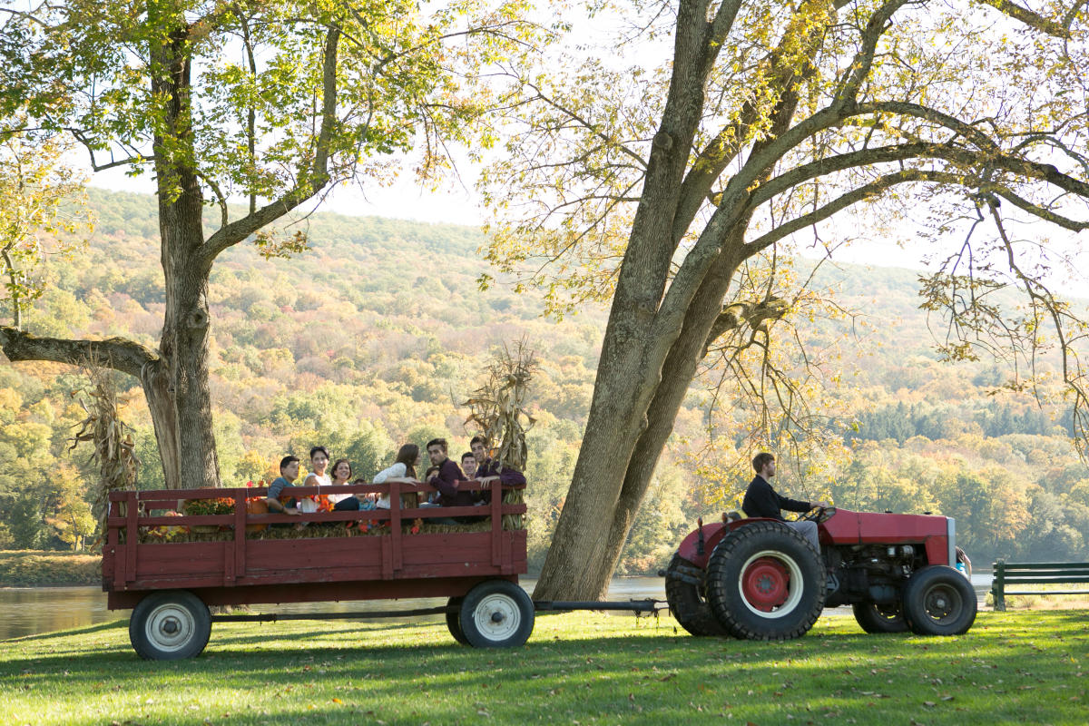family activities in the poconos