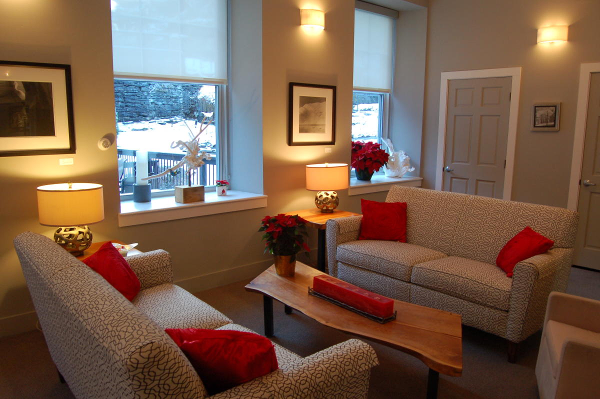 Poconos Hotels | Poconos Mountains Places to Stay