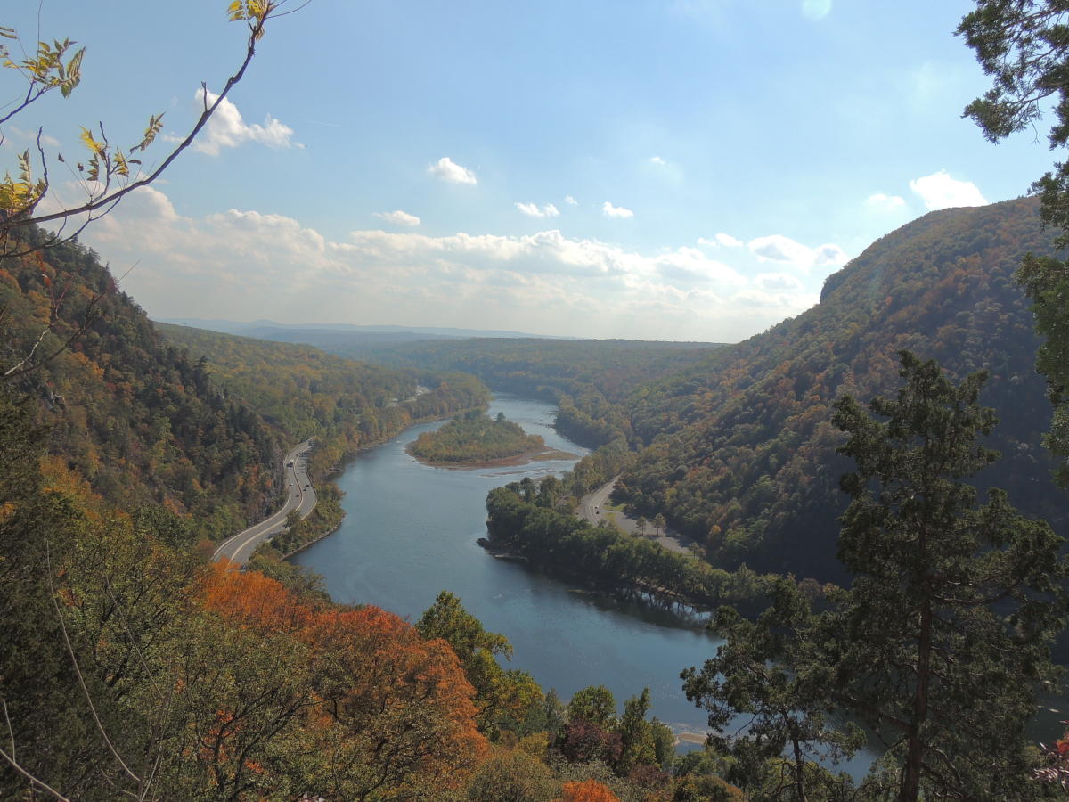 About the Pocono Mountains Weather Counties Regions History
