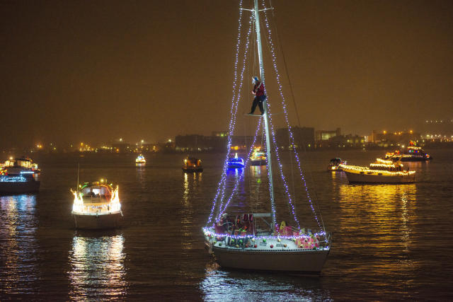 boat lights alexandria va holiday boat parade of lights in alexandria va boat lights alexandria va holiday boat parade of lights in alexandria va