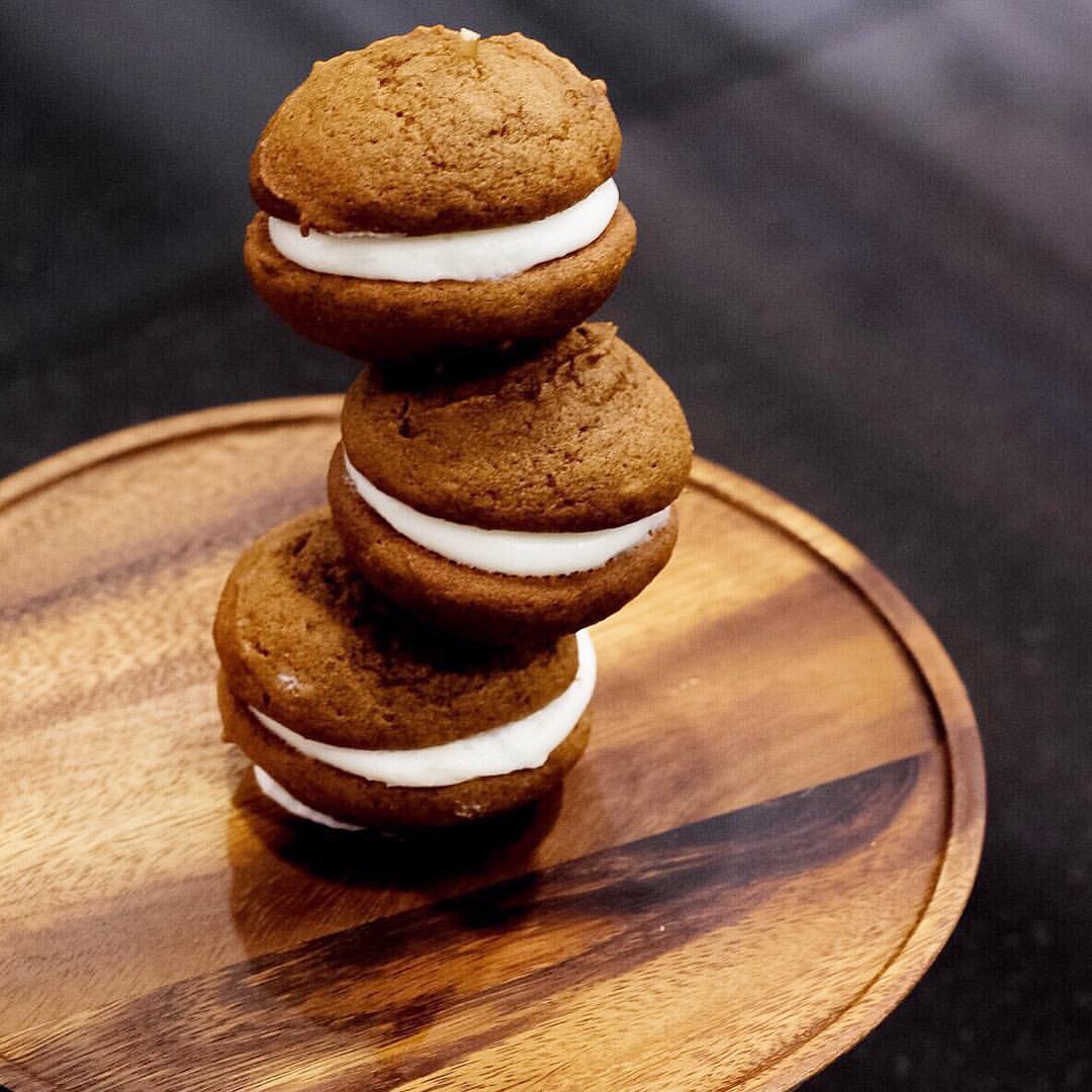Fluff Pumpkin Whoopie Pies