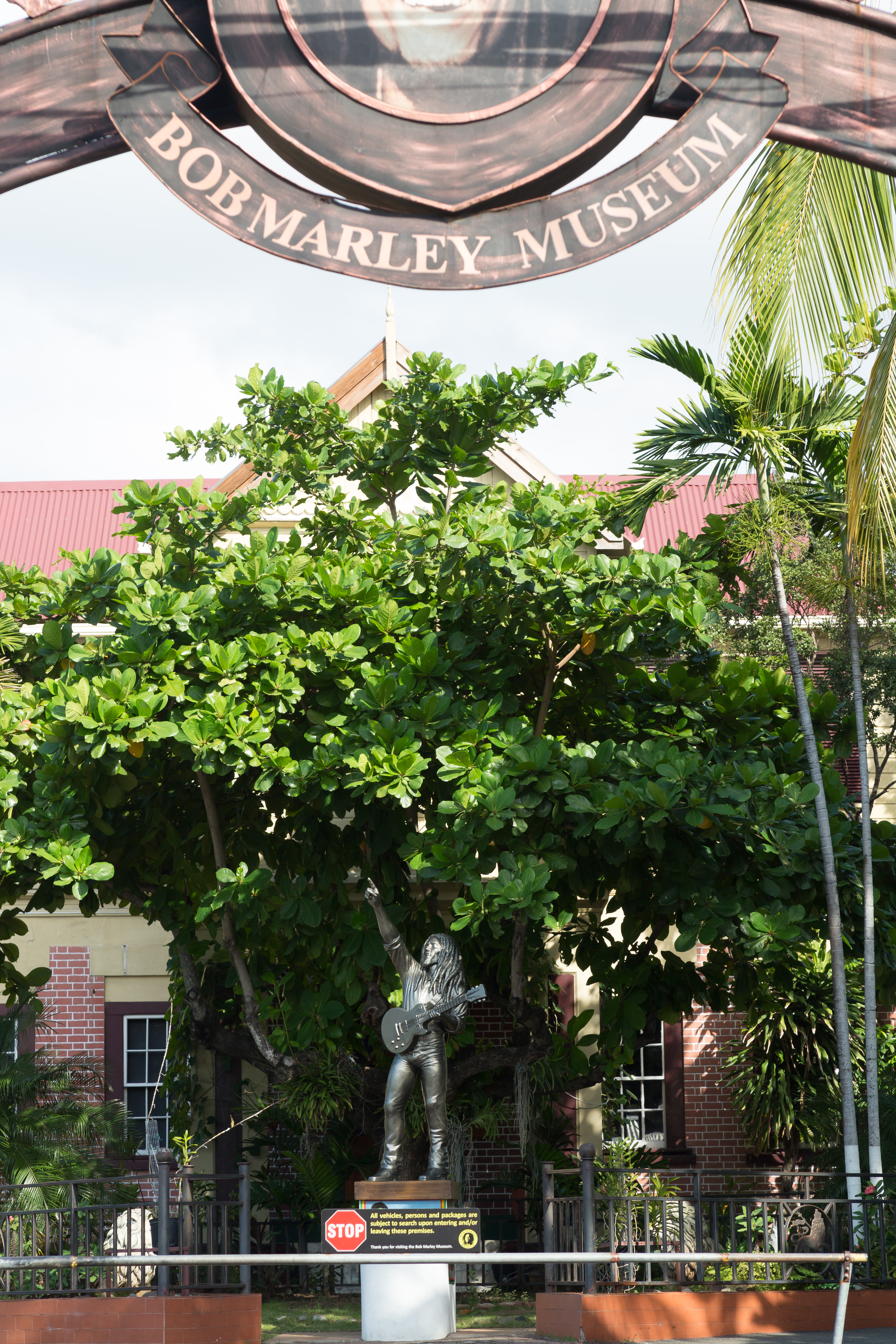 Bob Marley Museum statue