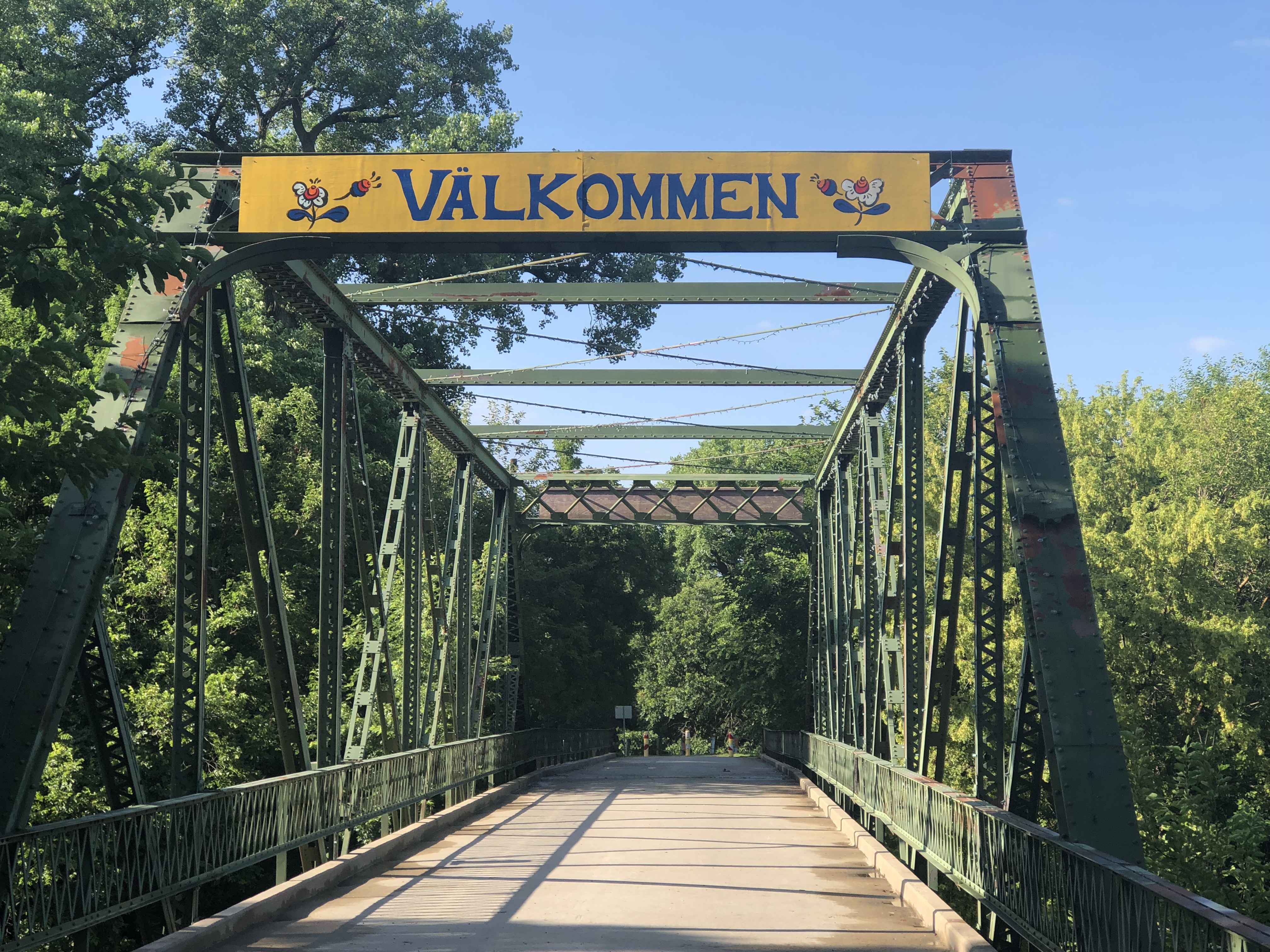 Valkommen Trail Bridge in Lindsborg, KS