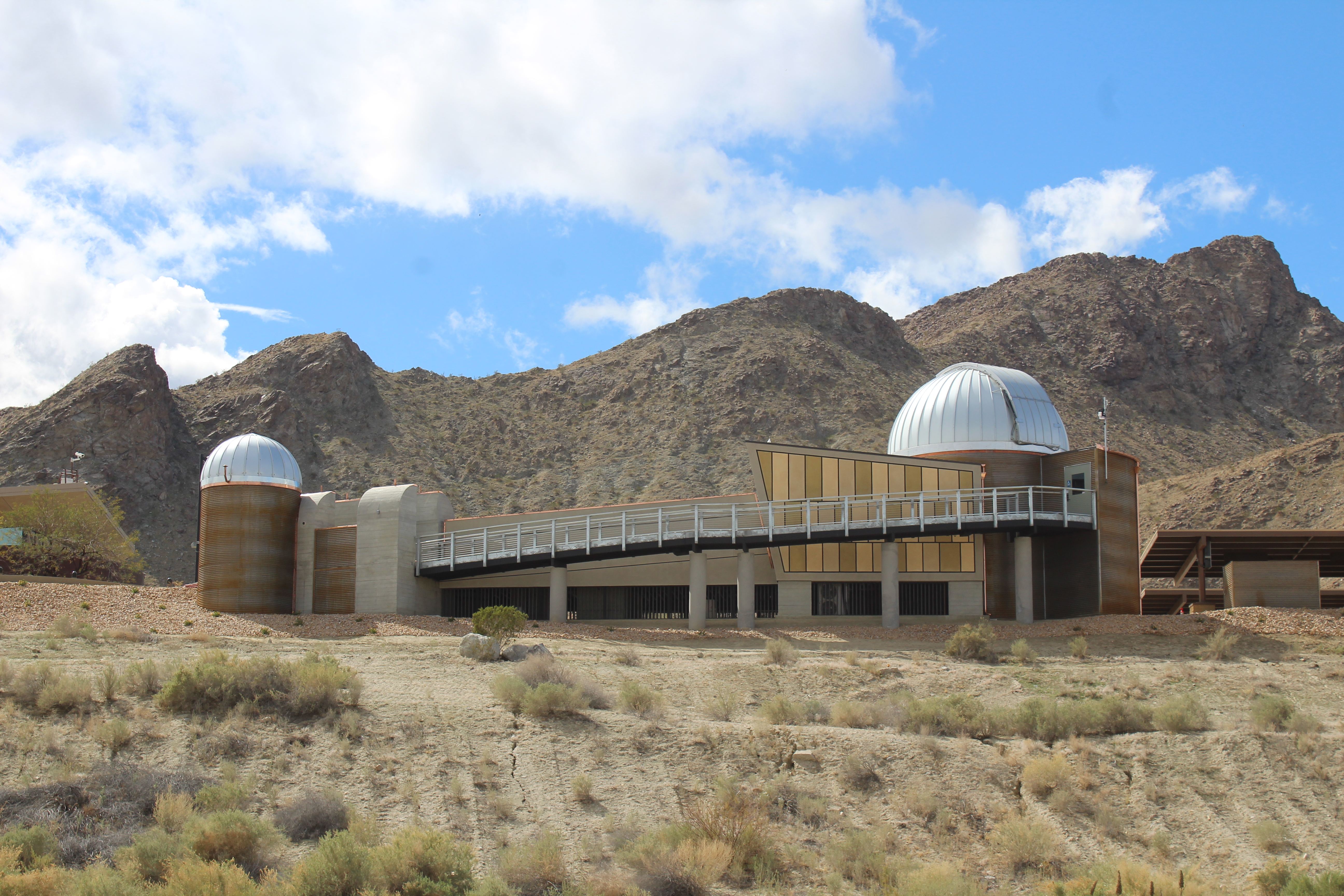 Exterior of the Rancho Mirage Observatory during the Day